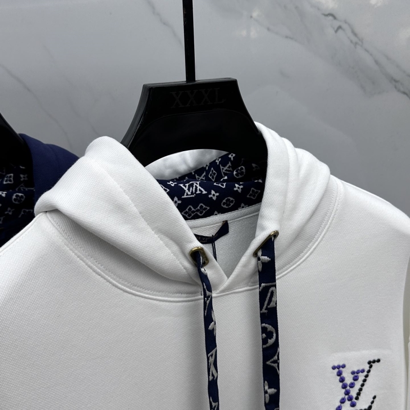 l0vis Vvtt0n hoodies